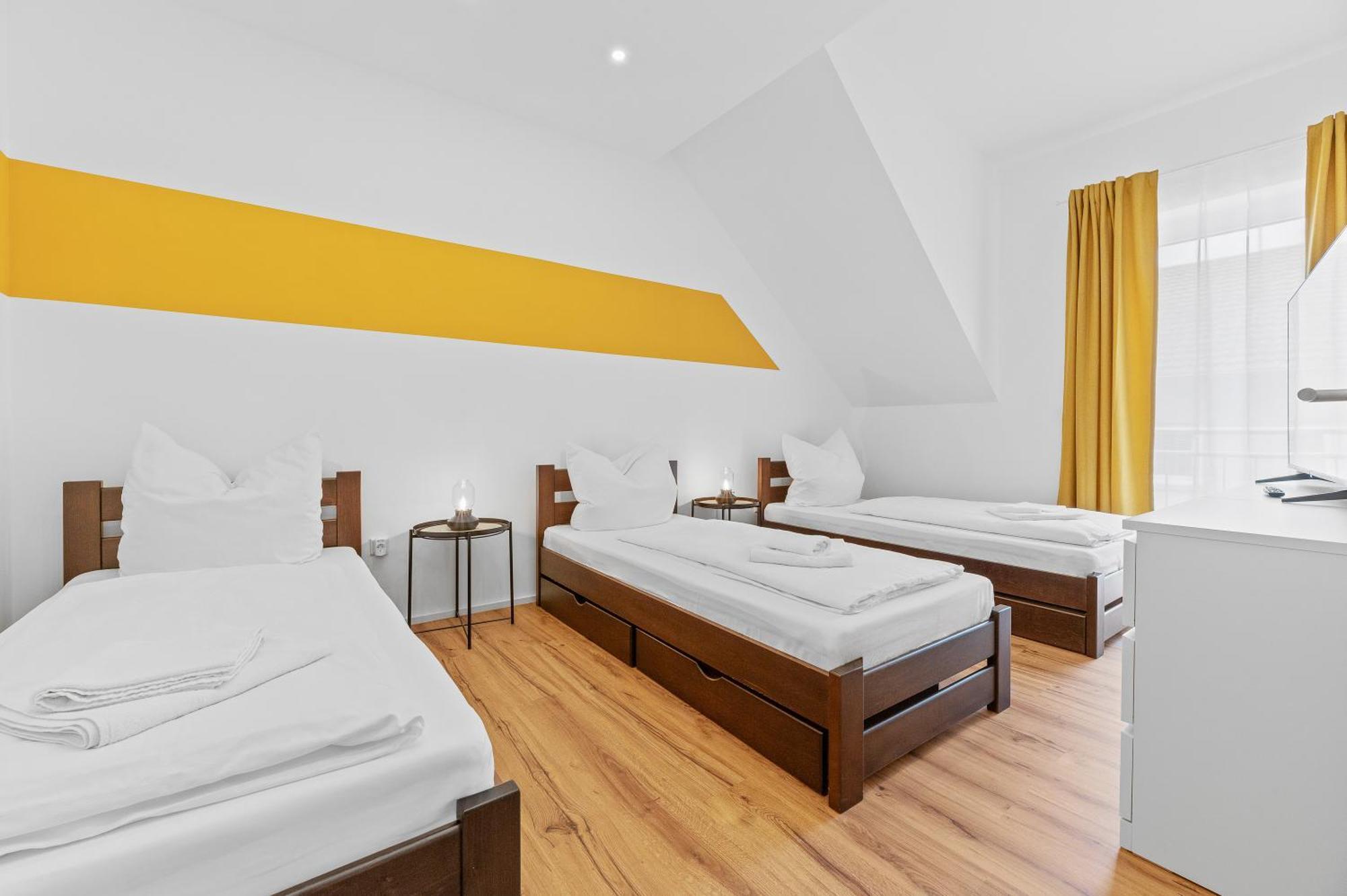 Golden Home With Barbecue, Yoga, Football Table Sinsheim Extérieur photo